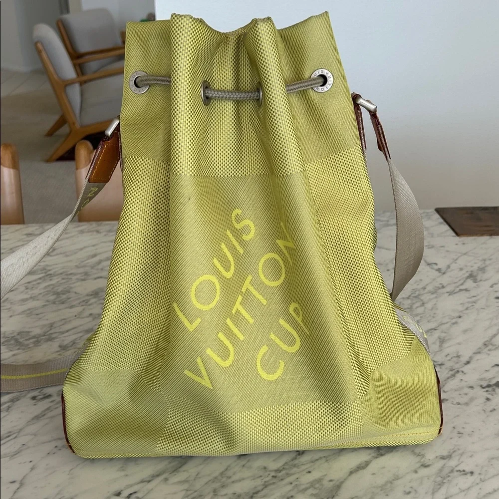 LOUIS VUITTON BUCKET BAG, 2002 Damier Geant LV Cup - Picture 6 of 14